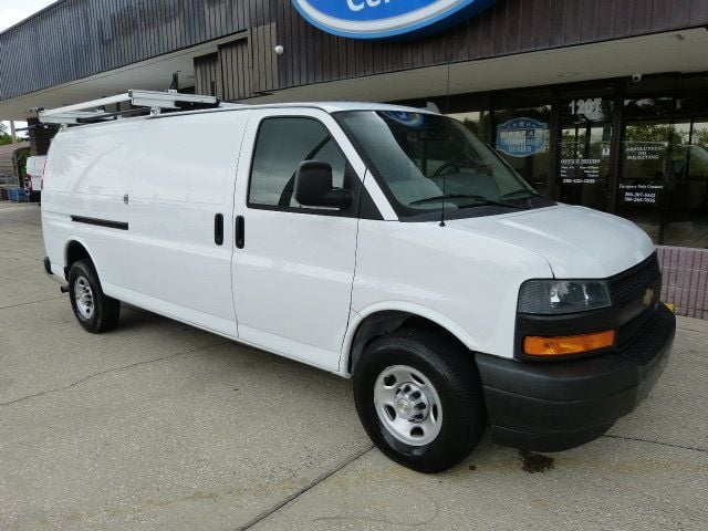chevrolet express cargo 2023 1GCWGBFP4P1104775 image chevrolet express cargo 2023 1GCWGBFP4P1104775 image